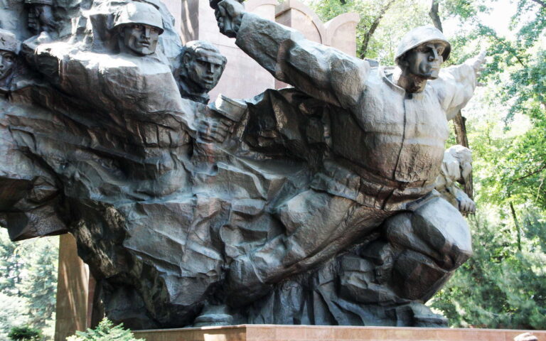 The 28 Panfilov Guardsmen Monument is the park in Almaty city